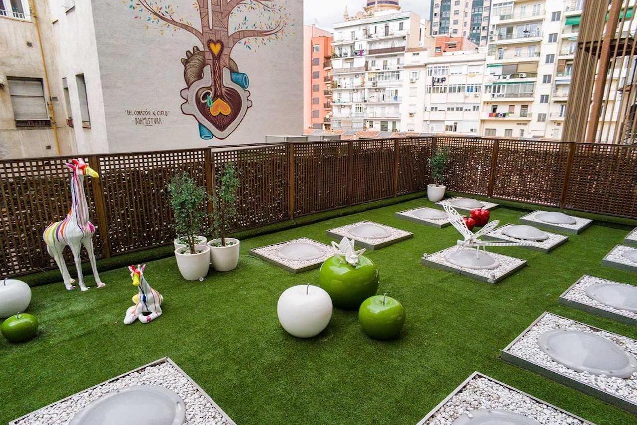 Apartosuites Jardines De Sabatini มาดริด ภายนอก รูปภาพ