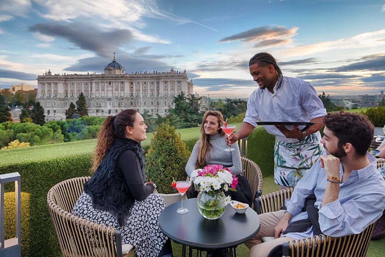 Apartosuites Jardines De Sabatini มาดริด ภายนอก รูปภาพ