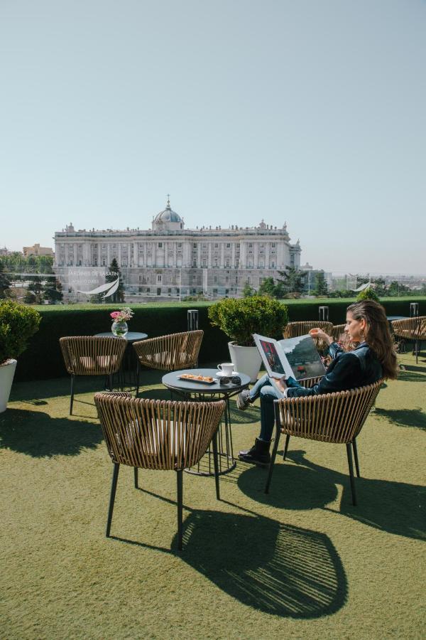Apartosuites Jardines De Sabatini มาดริด ภายนอก รูปภาพ