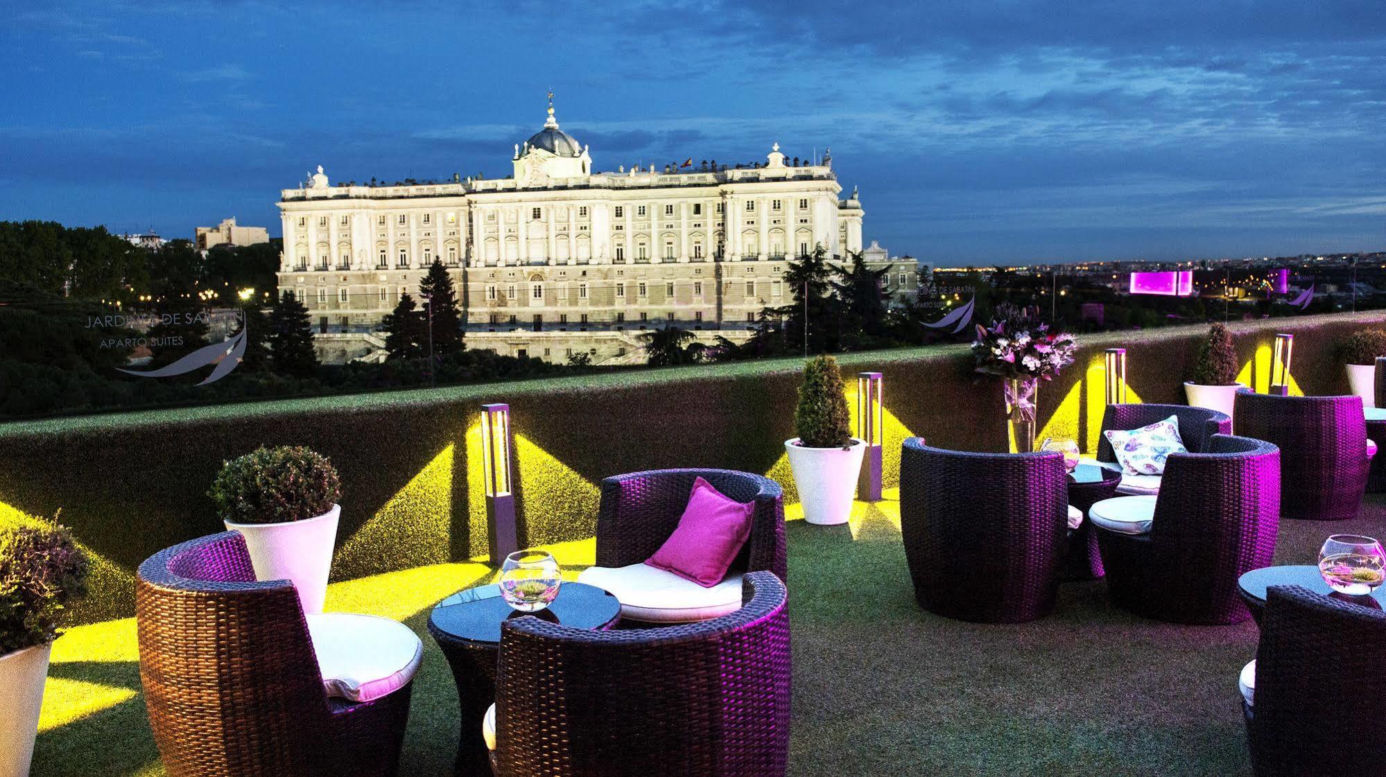 Apartosuites Jardines De Sabatini มาดริด ภายนอก รูปภาพ