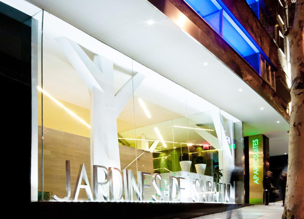 Apartosuites Jardines De Sabatini มาดริด ภายนอก รูปภาพ